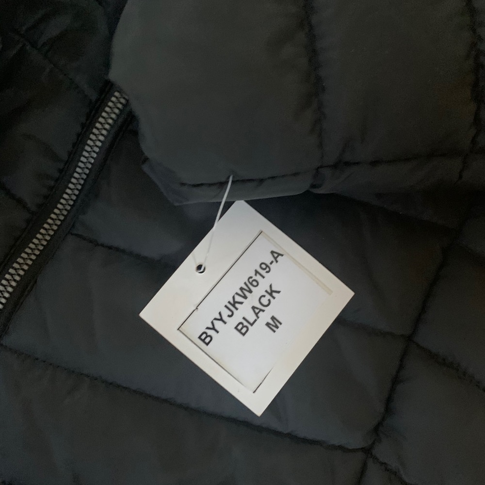 NWT Mountain Club puffer jacket size Med